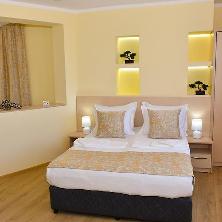 Luxury Apartments Burgas Ngoại thất bức ảnh