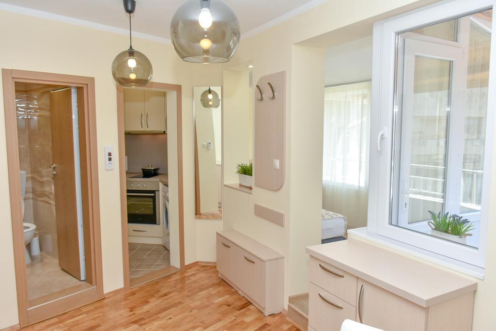 Luxury Apartments Burgas Ngoại thất bức ảnh